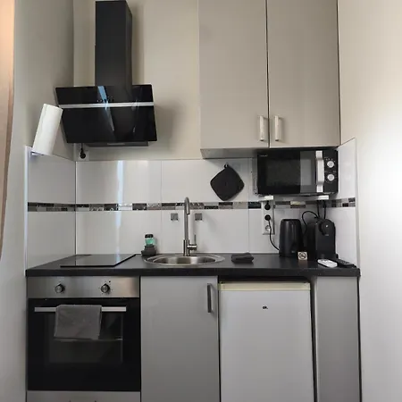 Neuwertiges Mit Schnellem Wlan, Glasfaser, R7